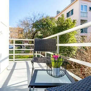 Centre Zlatan Rooms&studio Bed & Breakfast Split