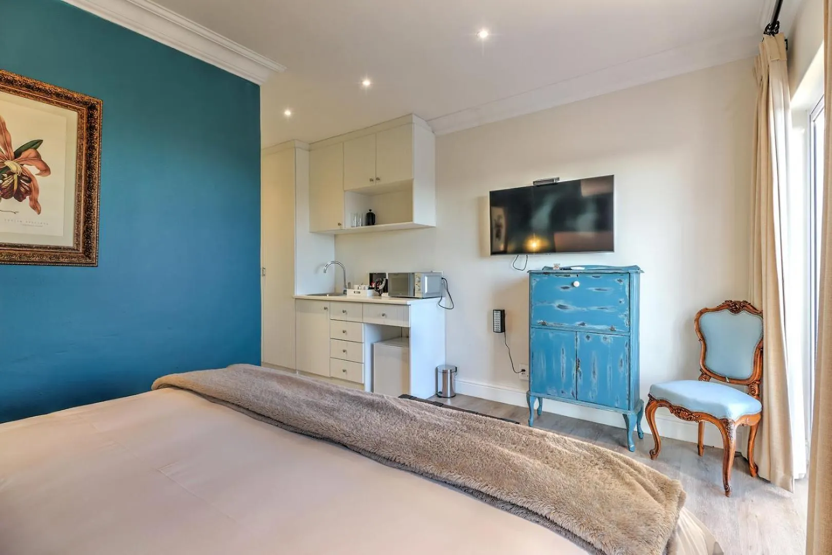 Thyme Wellness Spa And Guesthouse Cape Town Guest house