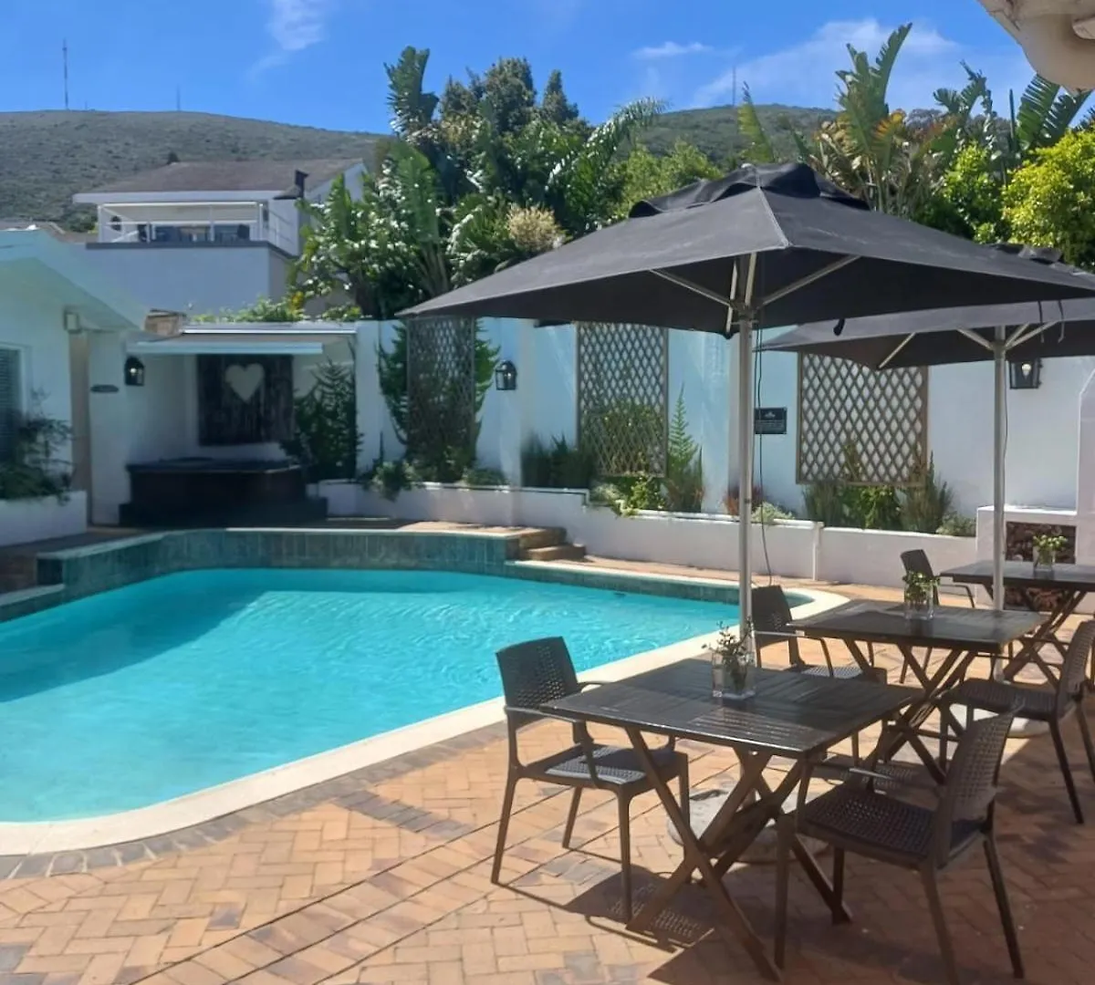 Thyme Wellness Spa And Guesthouse Cape Town Guest house